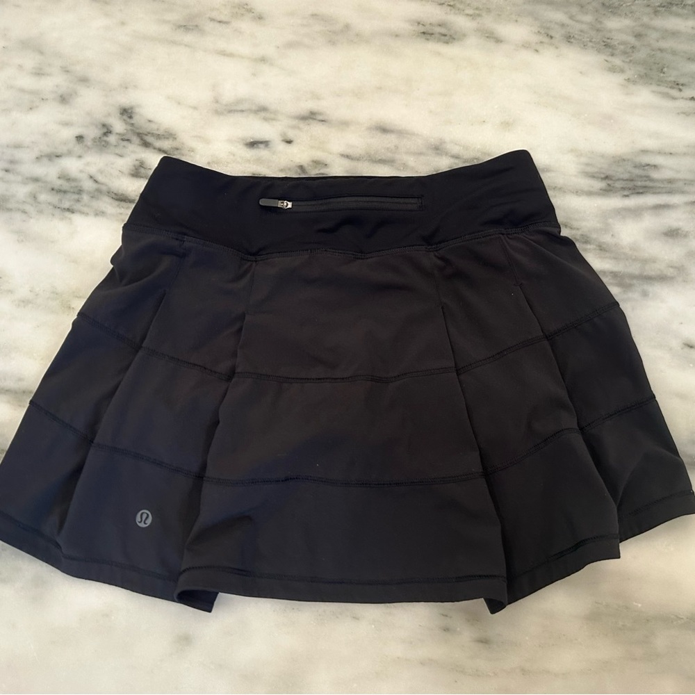 Lululemon Pace Rival Skirt- Black, Size 4